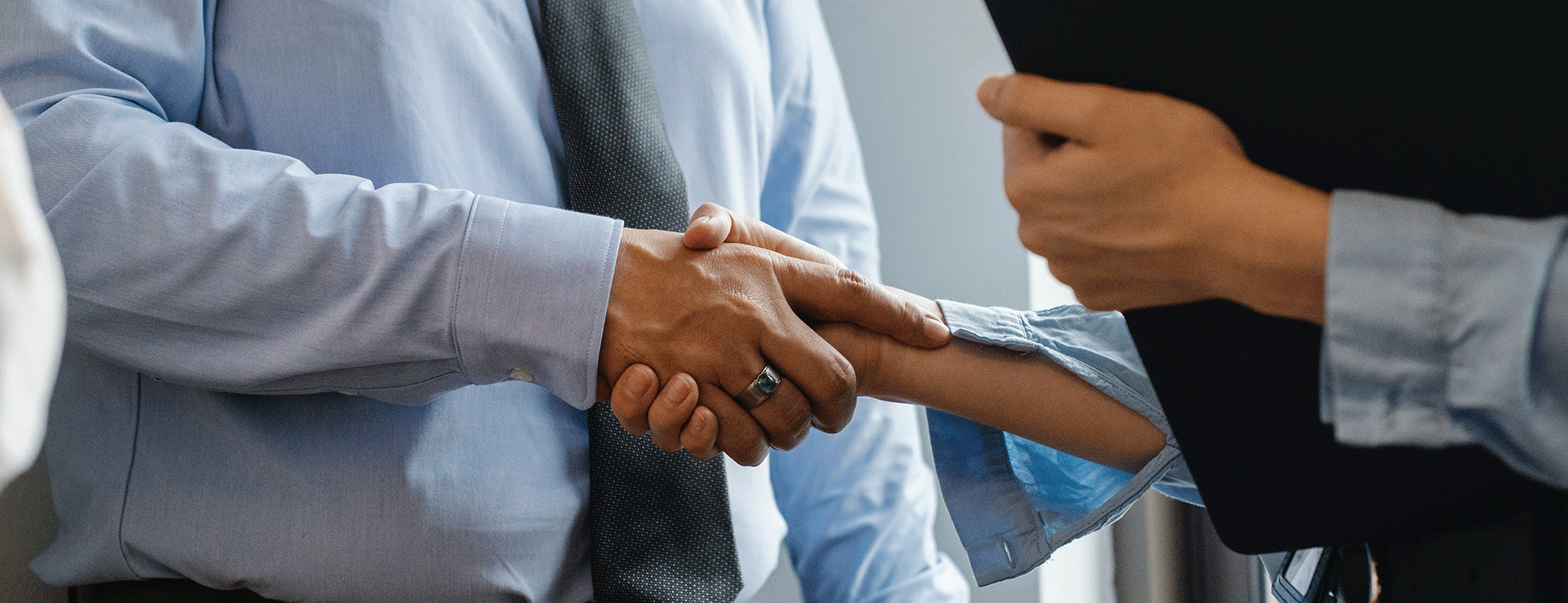 開放 協(xié)作 務實 擔責